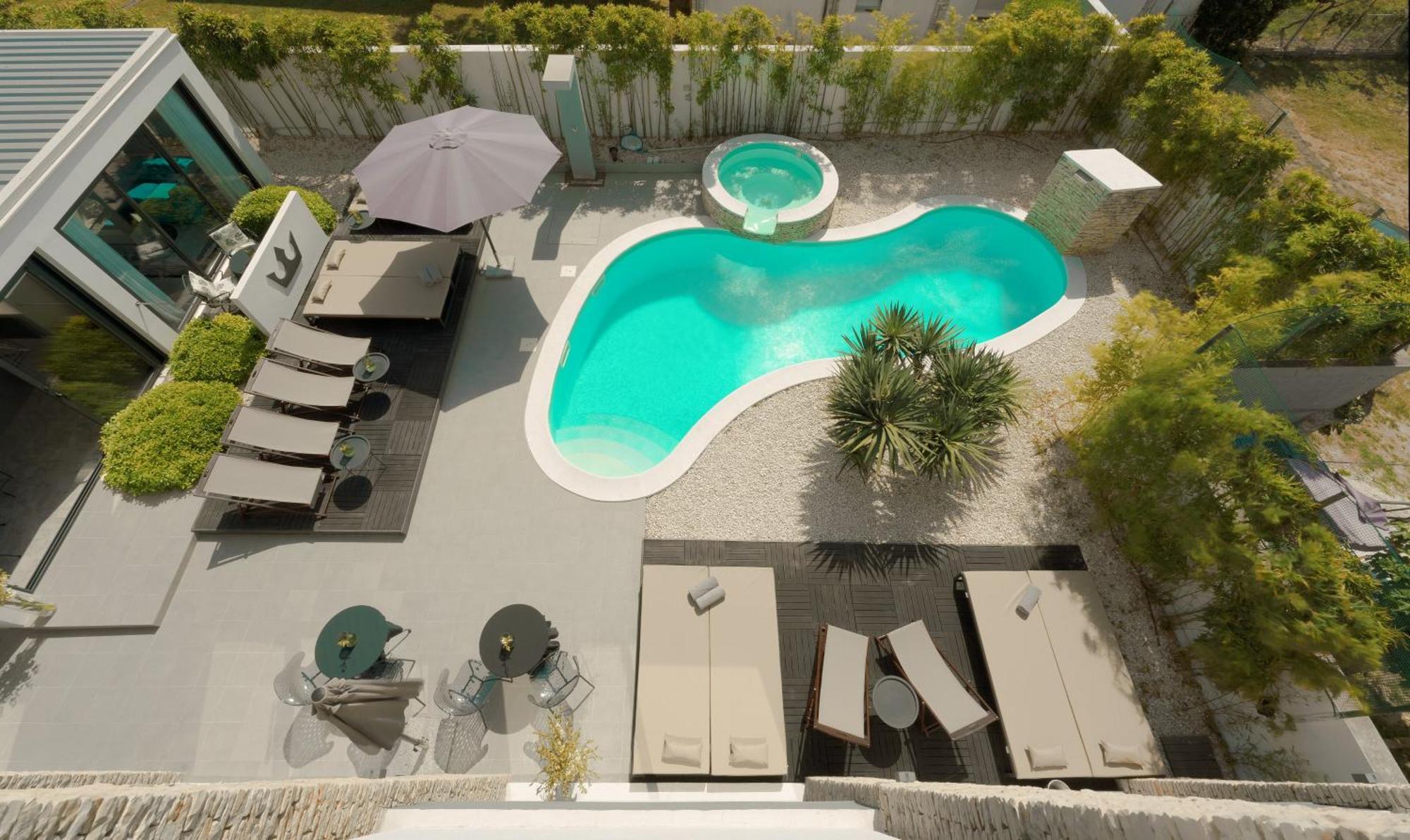 Boutique Hotel Chevalier By Bura Hotels - Adults Only メドゥリン エクステリア 写真