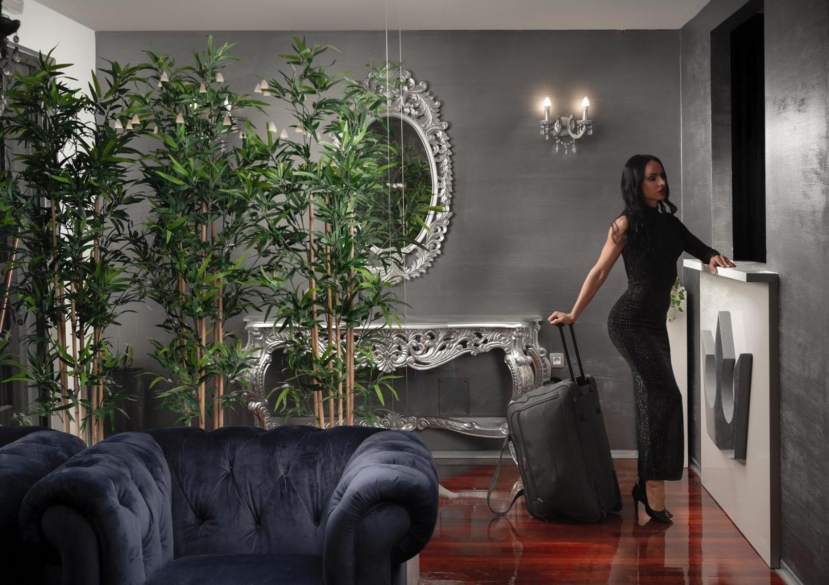 Boutique Hotel Chevalier By Bura Hotels - Adults Only メドゥリン エクステリア 写真