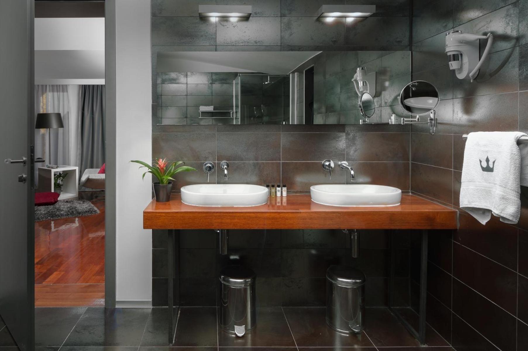 Boutique Hotel Chevalier By Bura Hotels - Adults Only メドゥリン エクステリア 写真